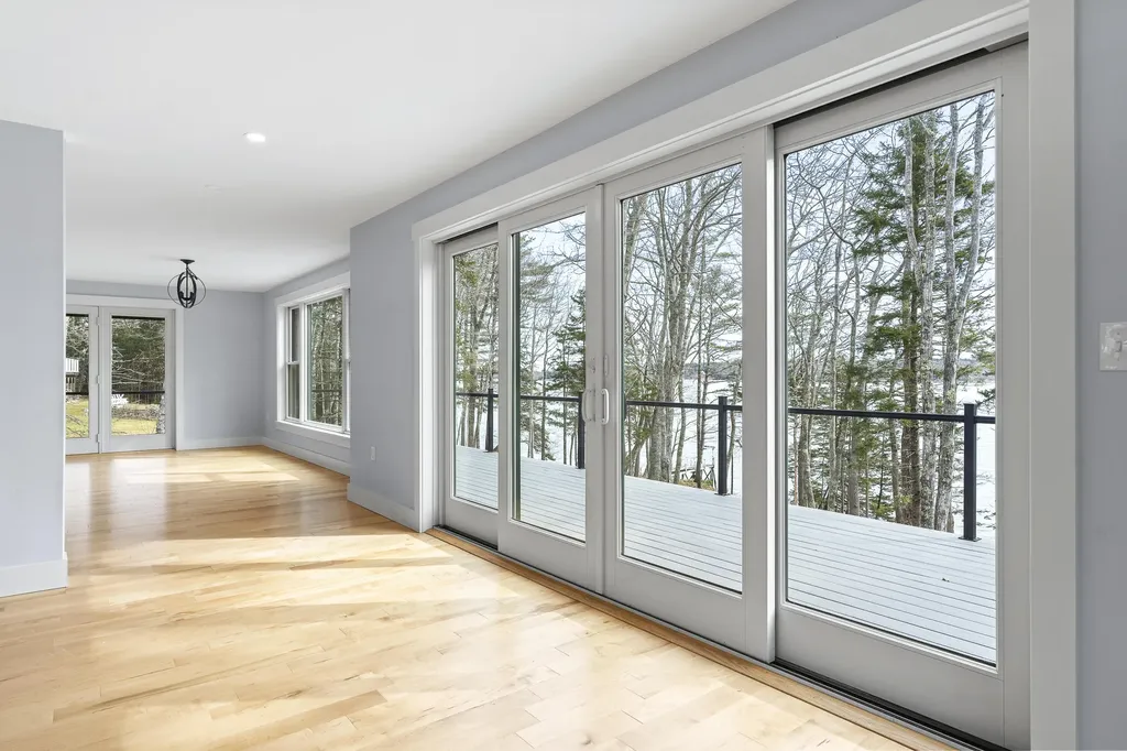 31 Viking Way Bristol ME 04539