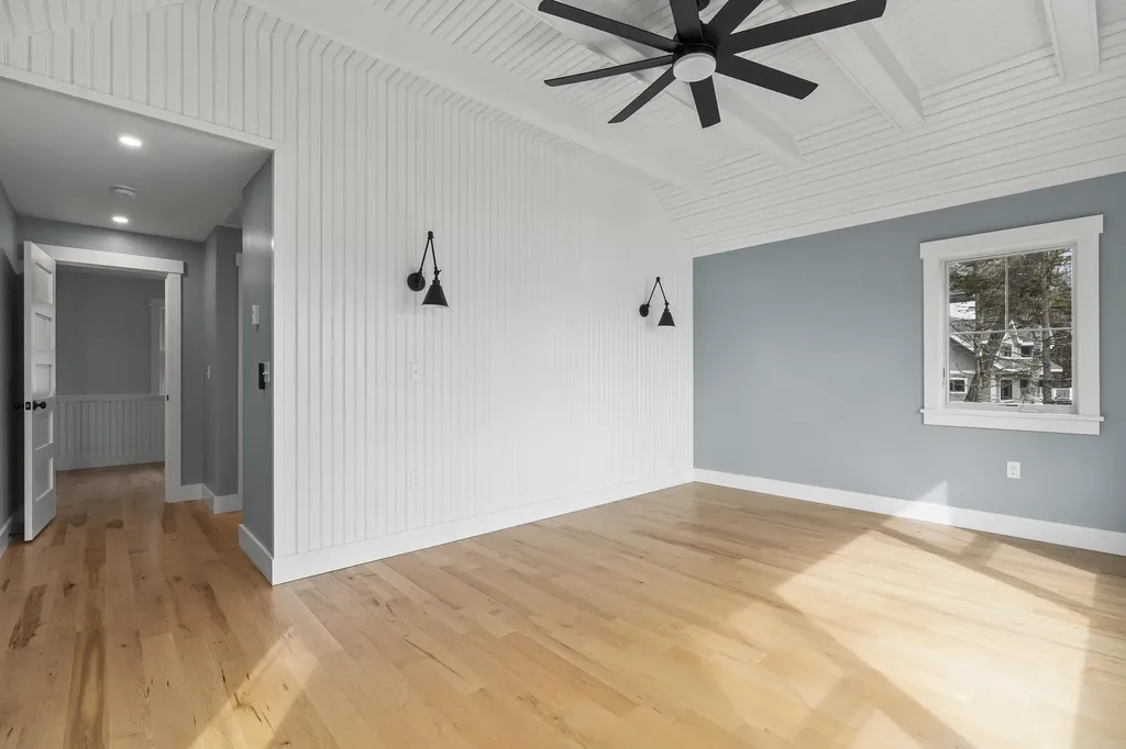 31 Viking Way Bristol ME 04539
