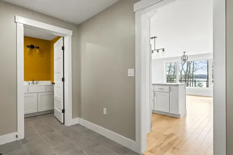 31 Viking Way Bristol ME 04539