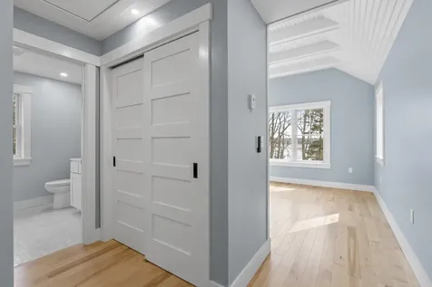 31 Viking Way Bristol ME 04539