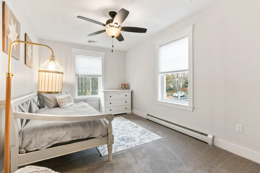 11 Neptune Drive Brunswick ME 04011