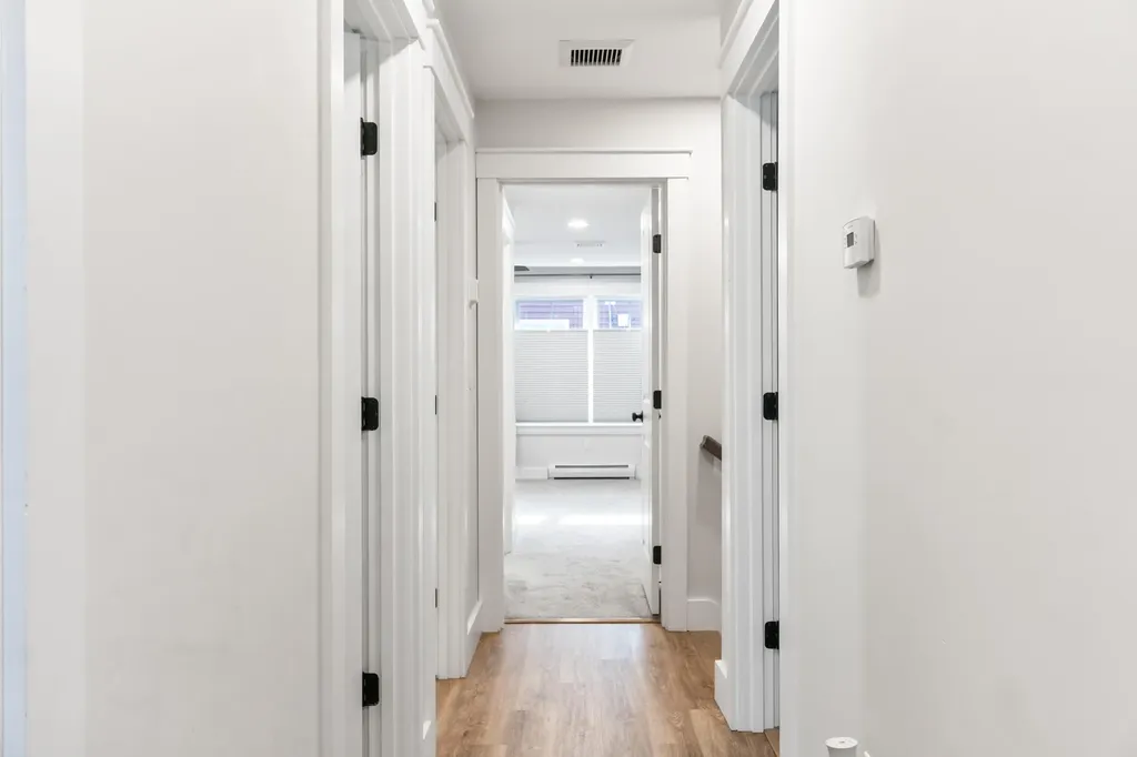 11 Neptune Drive Brunswick ME 04011