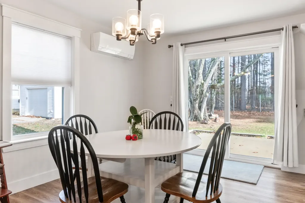 11 Neptune Drive Brunswick ME 04011