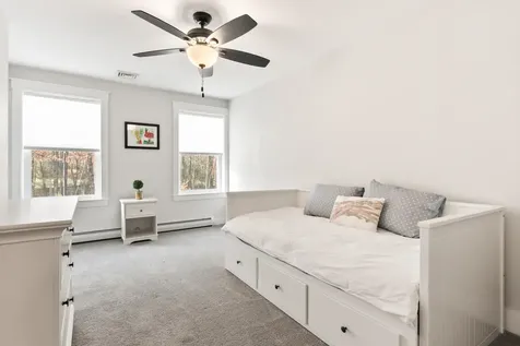 11 Neptune Drive Brunswick ME 04011