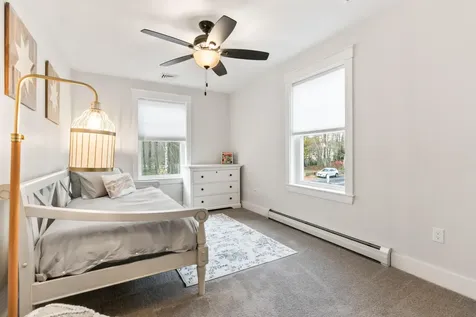 11 Neptune Drive Brunswick ME 04011