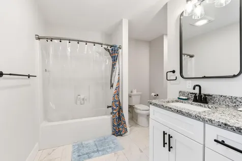 11 Neptune Drive Brunswick ME 04011