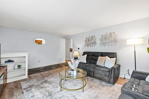 11 Hillside Avenue Scarborough ME 04074