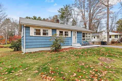 11 Hillside Avenue Scarborough ME 04074
