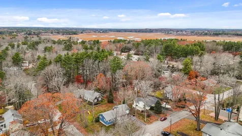 11 Hillside Avenue Scarborough ME 04074