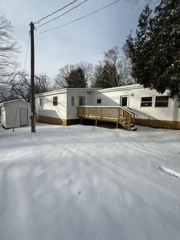 63 Cedar Street Dover-foxcroft ME 04426