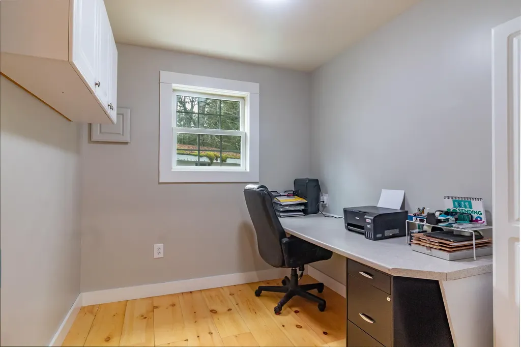 392 Bay Road Brooklin ME 04616