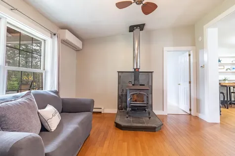 392 Bay Road Brooklin ME 04616