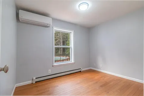 392 Bay Road Brooklin ME 04616