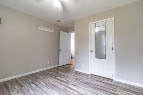 392 Bay Road Brooklin ME 04616