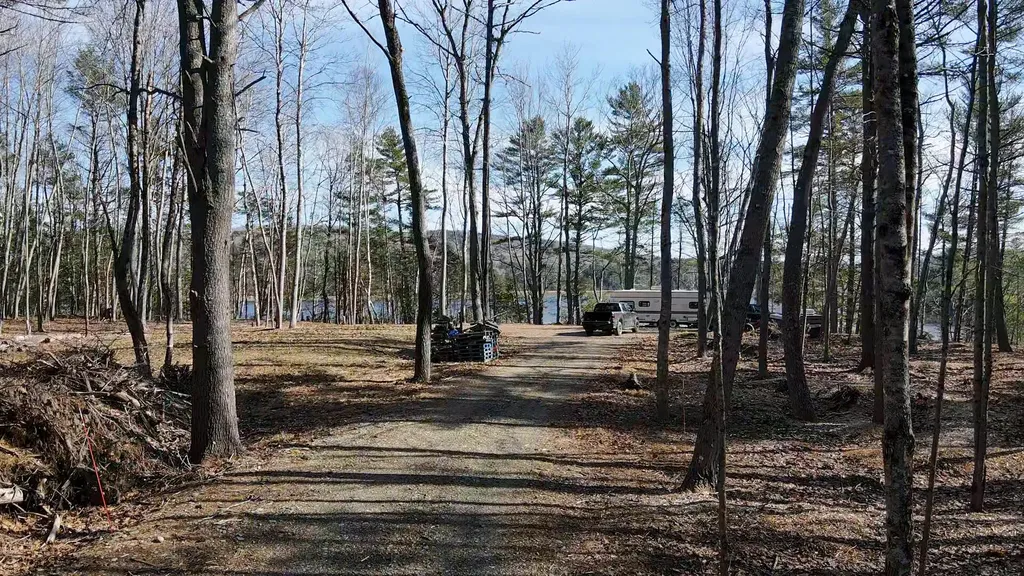 55 Lower Oak Point Road Winterport ME 04496