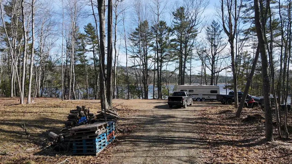 55 Lower Oak Point Road Winterport ME 04496