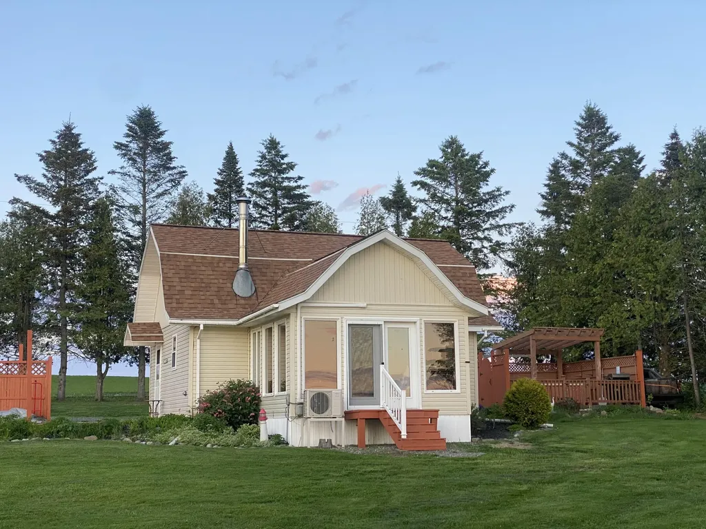 46 Pelletier Island Road Saint Agatha ME 04472