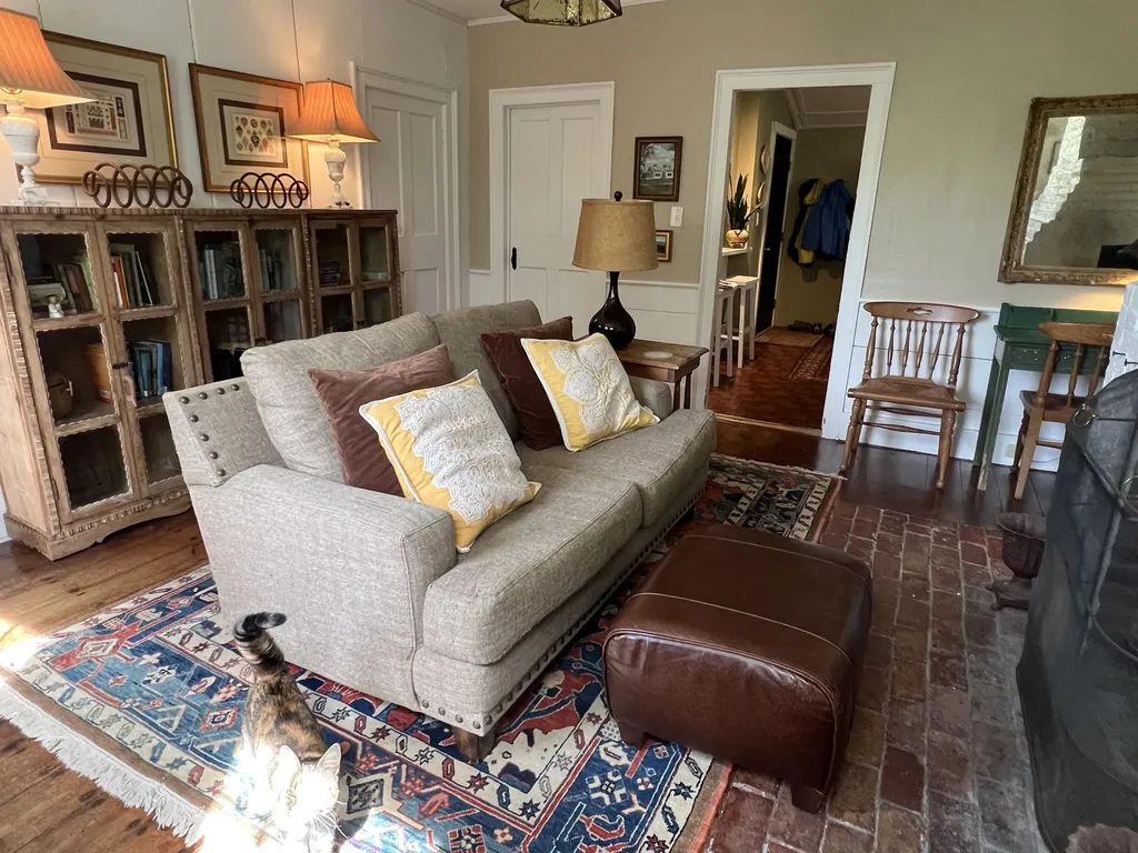 48 Lincoln Street Paris ME 04281