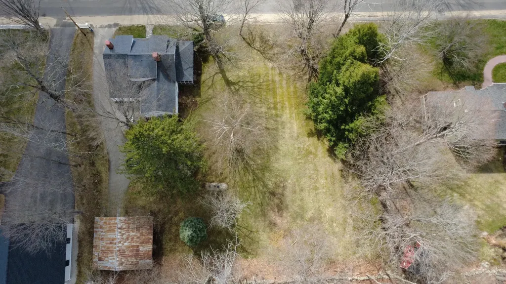 48 Lincoln Street Paris ME 04281