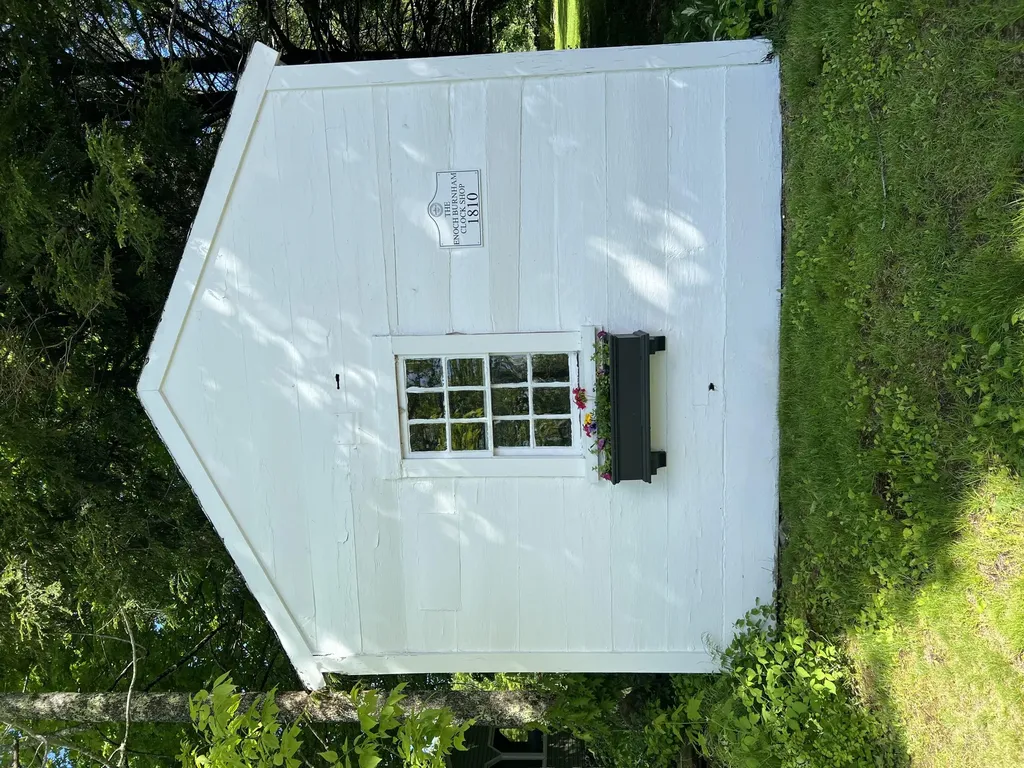 48 Lincoln Street Paris ME 04281