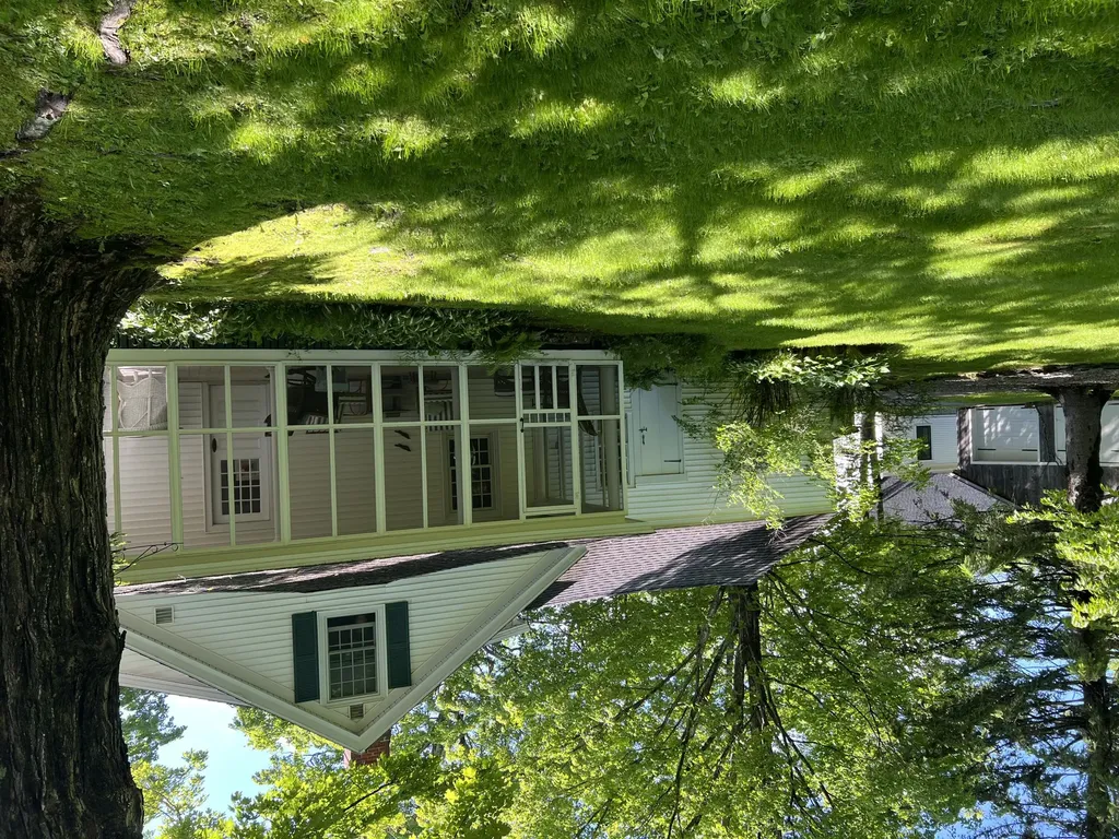 48 Lincoln Street Paris ME 04281