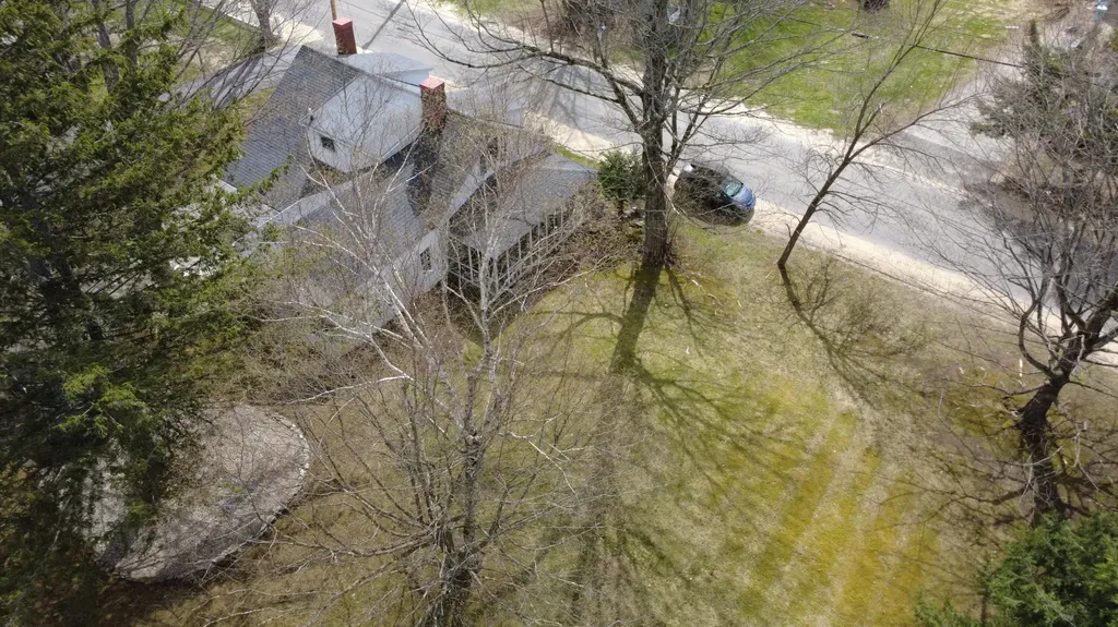 48 Lincoln Street Paris ME 04281
