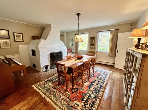 48 Lincoln Street Paris ME 04281