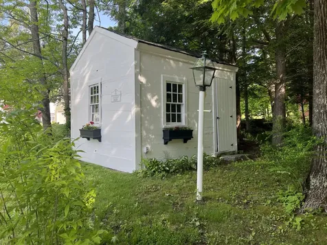 48 Lincoln Street Paris ME 04281