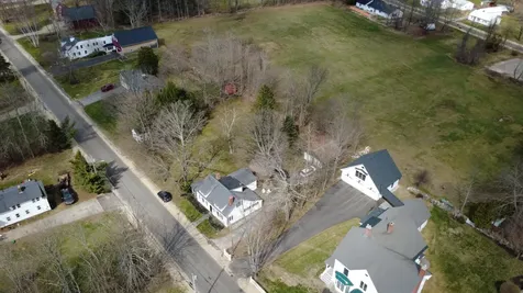 48 Lincoln Street Paris ME 04281