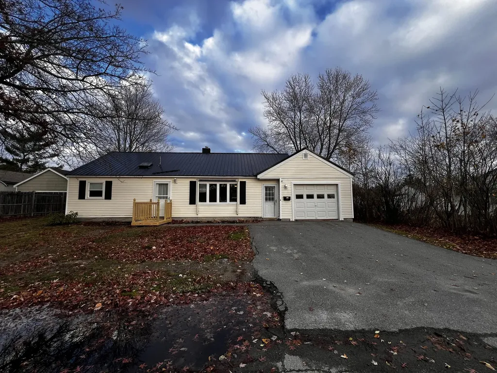 97 Sherman Avenue Bangor ME 04401