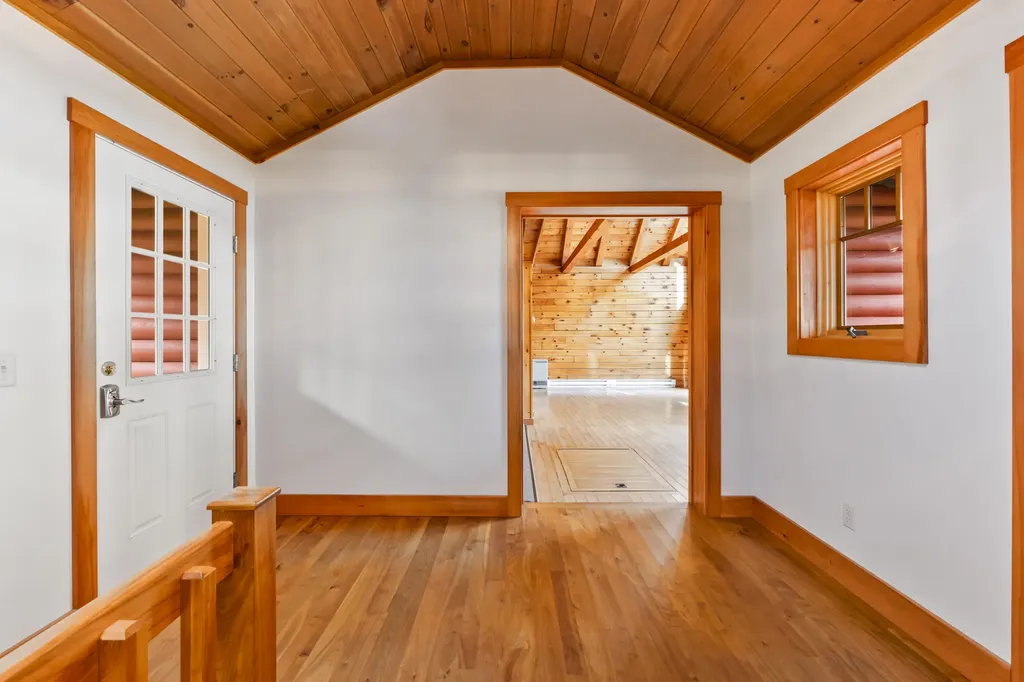 101 Butter Point Waldoboro ME 04572
