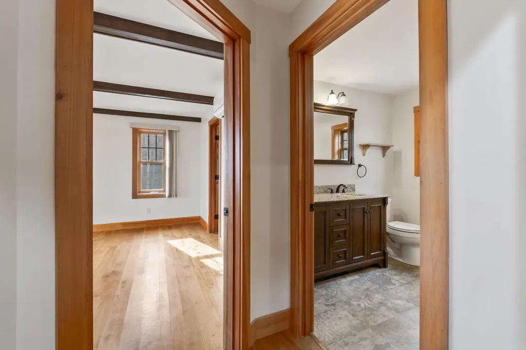 101 Butter Point Waldoboro ME 04572