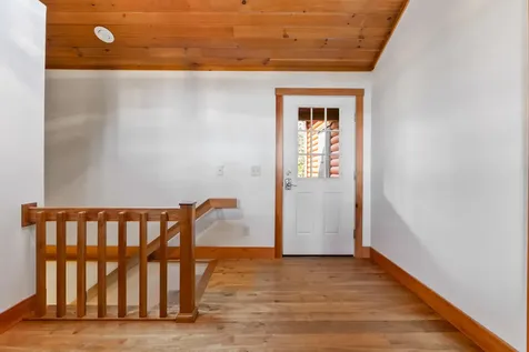 101 Butter Point Waldoboro ME 04572
