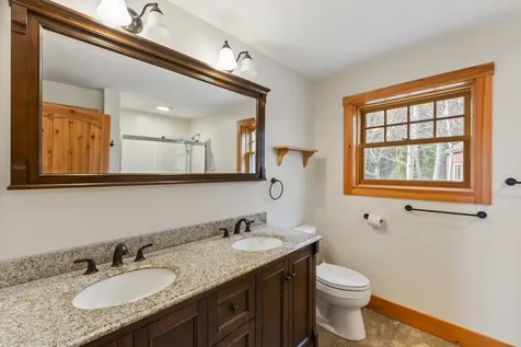 101 Butter Point Waldoboro ME 04572