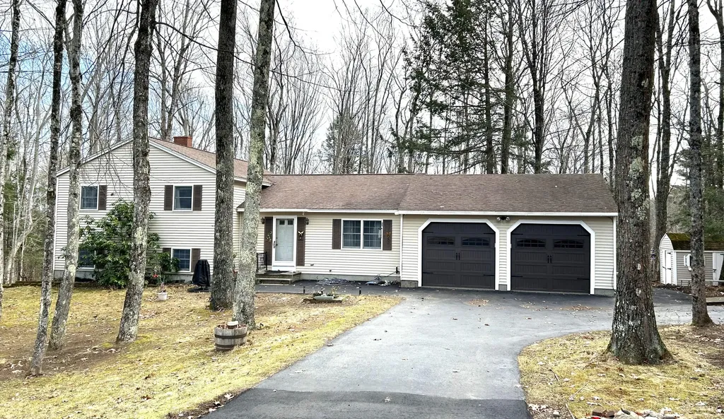 20 Rocky Hill Drive Brunswick ME 04011