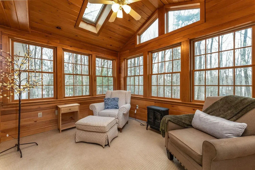 20 Rocky Hill Drive Brunswick ME 04011