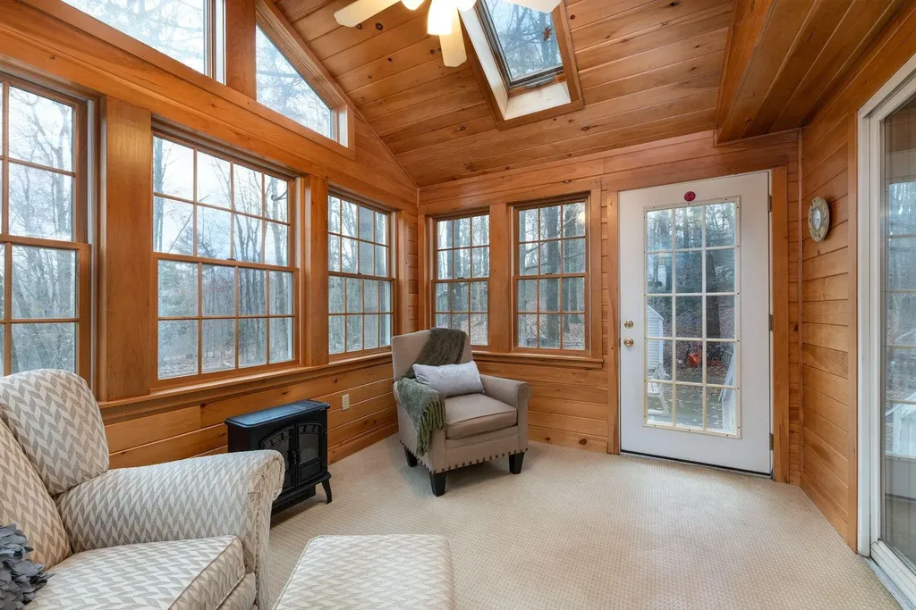 20 Rocky Hill Drive Brunswick ME 04011
