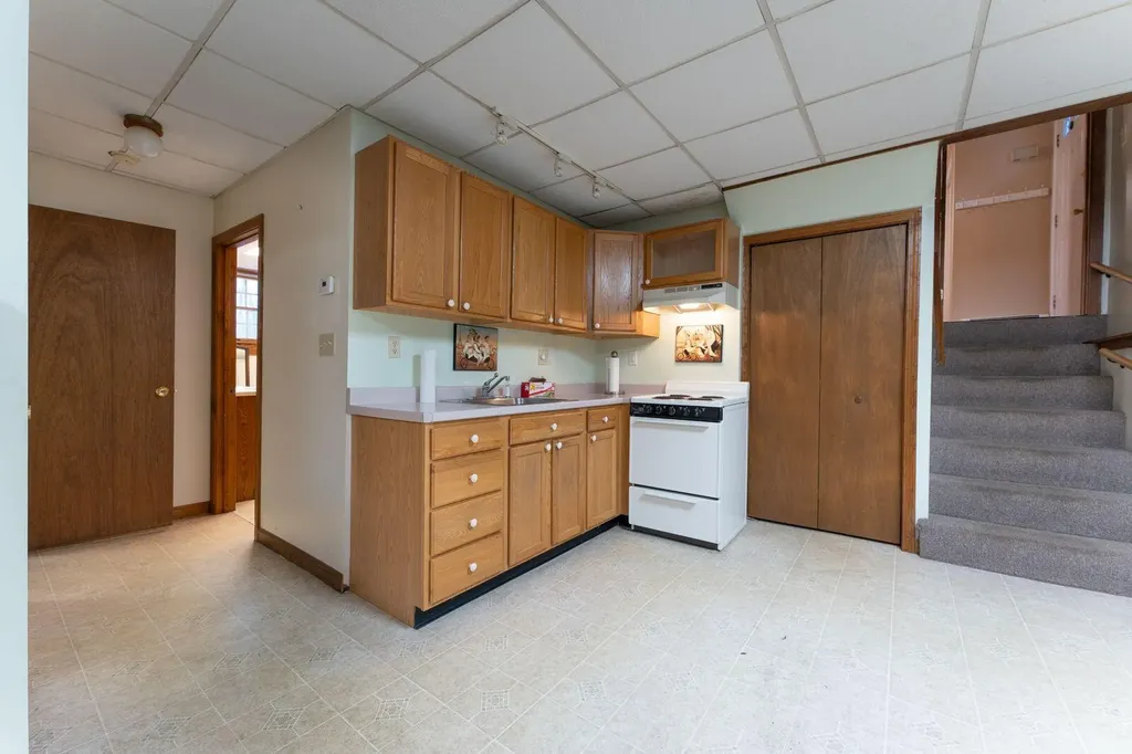 20 Rocky Hill Drive Brunswick ME 04011