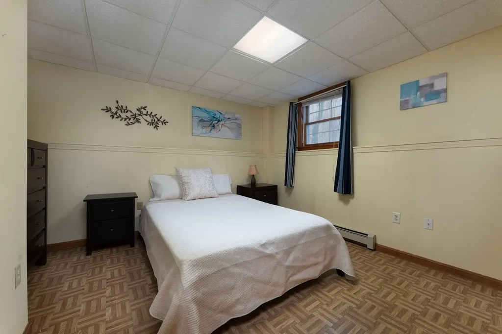 20 Rocky Hill Drive Brunswick ME 04011