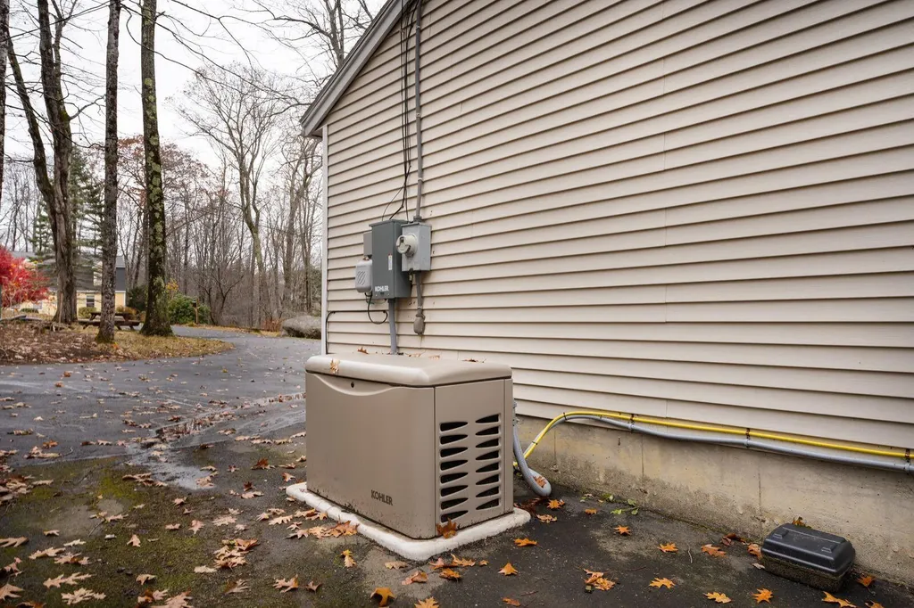20 Rocky Hill Drive Brunswick ME 04011
