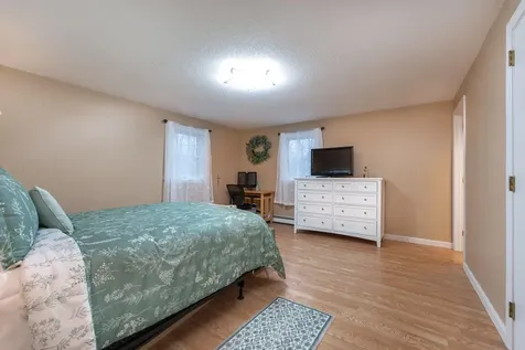 20 Rocky Hill Drive Brunswick ME 04011