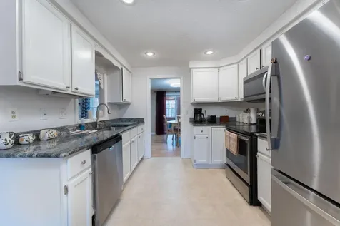 20 Rocky Hill Drive Brunswick ME 04011