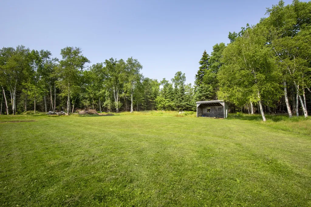 938 Main Road Islesboro ME 04848
