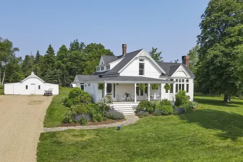 938 Main Road Islesboro ME 04848