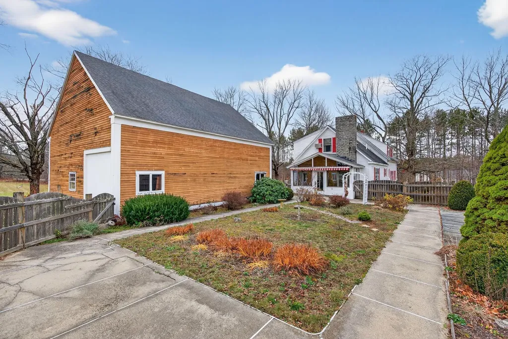 180 Highland Cliff Road Windham ME 04062