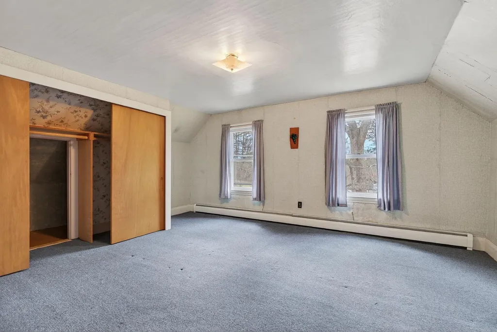 180 Highland Cliff Road Windham ME 04062