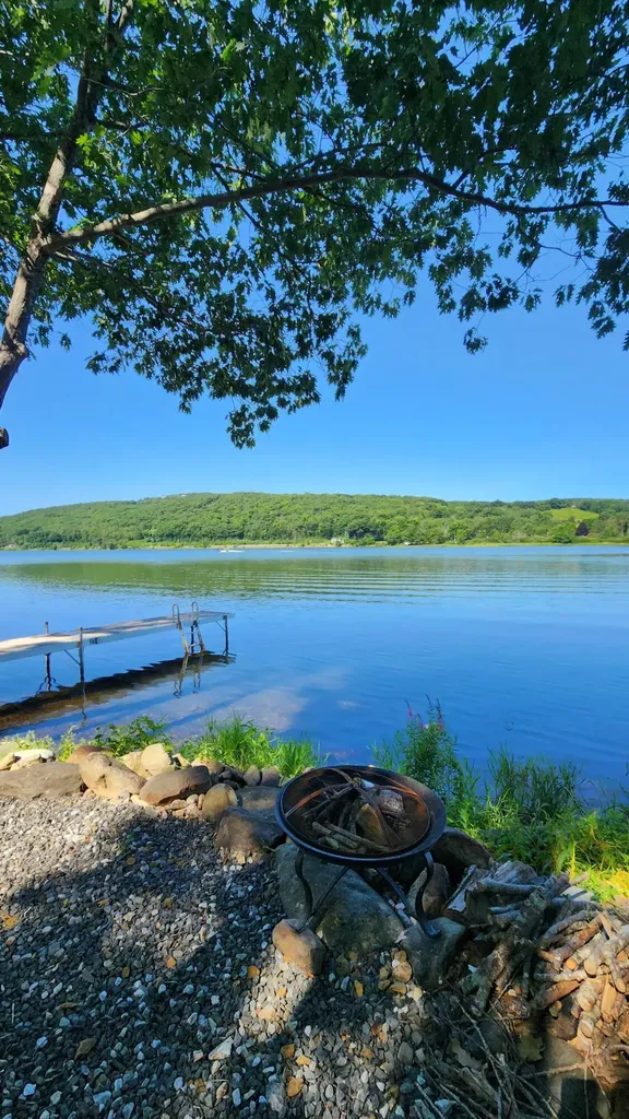 0 Chickawaukie Pond Road Rockport ME 04856