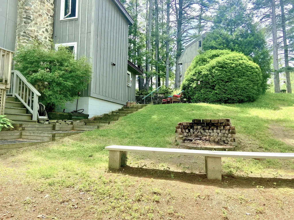 41 Haskell Avenue Raymond ME 04071