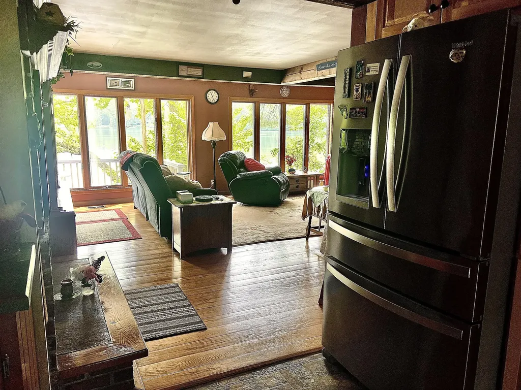 41 Haskell Avenue Raymond ME 04071