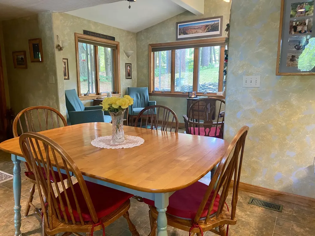 41 Haskell Avenue Raymond ME 04071